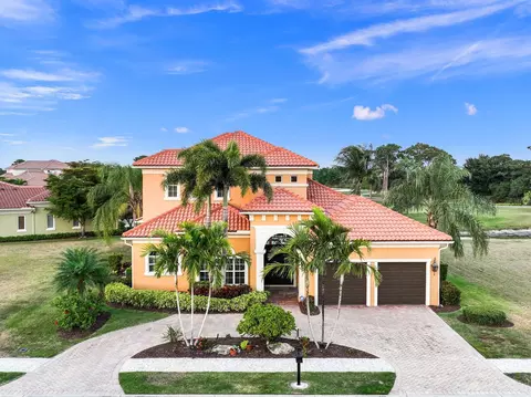 113 SE Via Verona, Port Saint Lucie, FL 34984