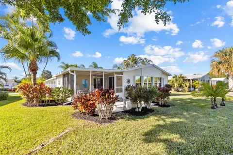 8162 13th Hole Dr, Port Saint Lucie, FL 34952