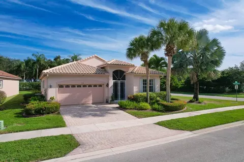 128 NW Lawton Rd, Port Saint Lucie, FL 34986