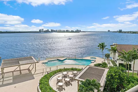 100 Lakeshore Dr #457, North Palm Beach, FL 33408