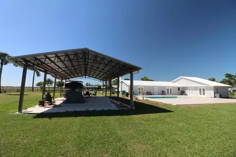 7175 NW 82nd Ct, Okeechobee, FL 34972