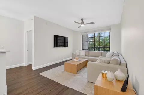 233 S Federal Hwy #423, Boca Raton, FL 33432