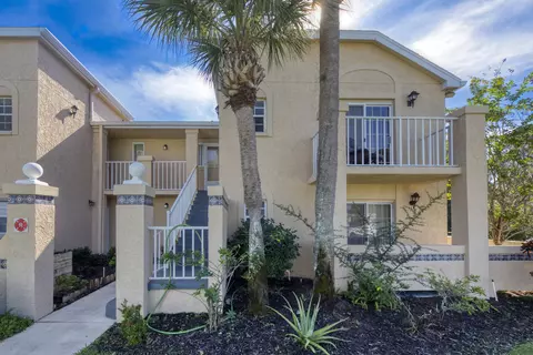 1673 SE Green Acres Cir #201, Port Saint Lucie, FL 34952