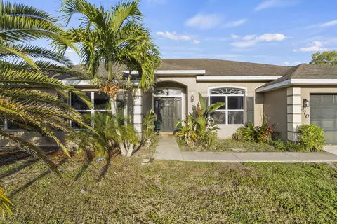370 SW Tulip Blvd, Port Saint Lucie, FL 34953