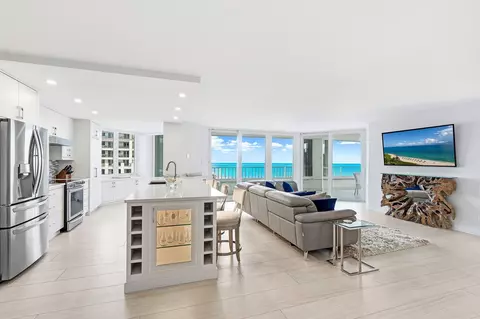 500 S Ocean Blvd #801, Boca Raton, FL 33432