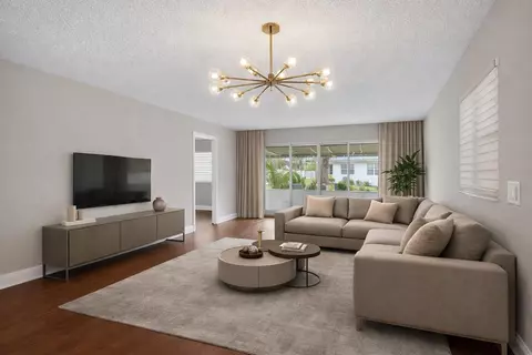 801 Meadowlark Ln, Delray Beach, FL 33445