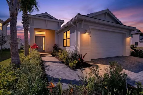 473 SE Fascino Cir, Port Saint Lucie, FL 34984