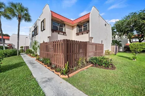 6315 Seven Springs Blvd #C, Greenacres, FL 33463