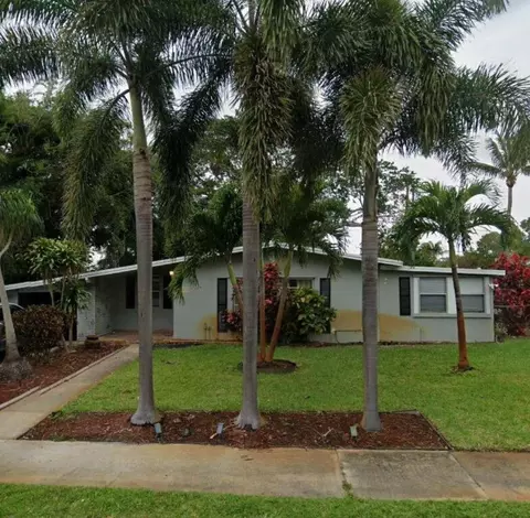733 S 10th, Lantana, FL 33462
