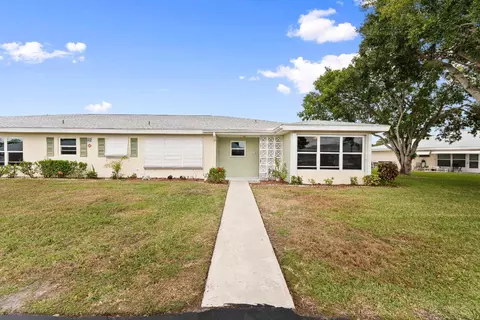 422 Sandpiper Dr #D, Fort Pierce, FL 34982