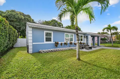814 44th St, West Palm Beach, FL 33407