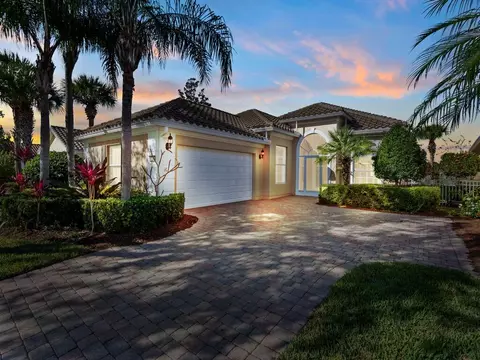 5250 Eleuthra Cir, Vero Beach, FL 32967