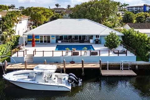 941 Dogwood Dr, Delray Beach, FL 33483