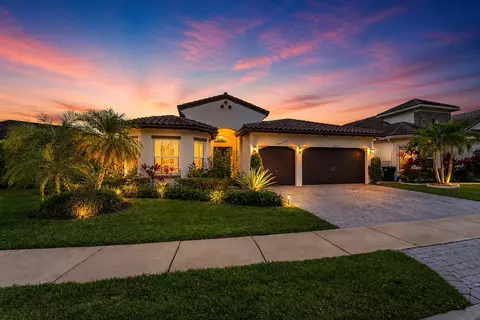 9240 Greenspire Ln, Lake Worth, FL 33467