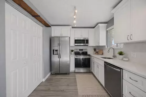 3486 Briar Bay Blvd #101, West Palm Beach, FL 33411
