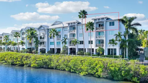875 NW Flagler #401, Stuart, FL 34994