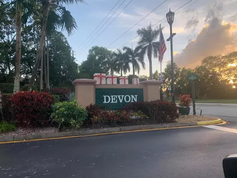 7216 S Devon Dr #212, Tamarac, FL 33321