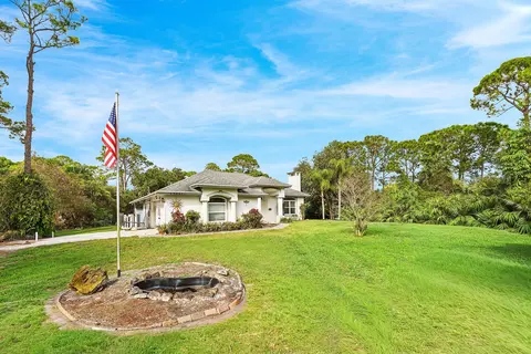 15517 73rd St N, The Acreage, FL 33470