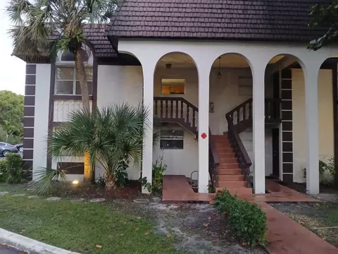 6185 NW 57th St #201, Tamarac, FL 33319