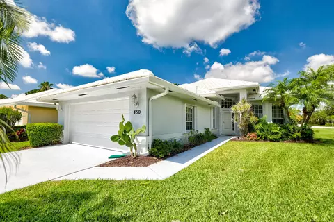 450 SW Fairway Lndg, Port Saint Lucie, FL 34986