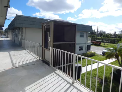 231 Flanders E #231, Delray Beach, FL 33484