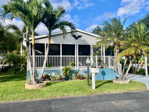 4541 NW 69th St #I-08, Coconut Creek, FL 33073