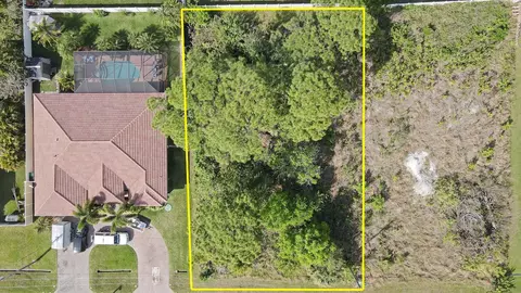 2241 SW Elmwood, Port St Lucie, FL 34953