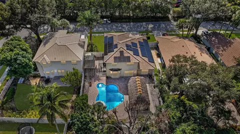 4045 NW 1st St, Delray Beach, FL 33445