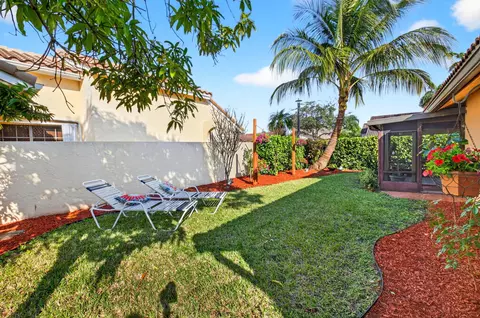 1290 NW 21st Ter, Delray Beach, FL 33445