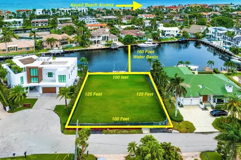 4211 Intracoastal Dr, Highland Beach, FL 33487