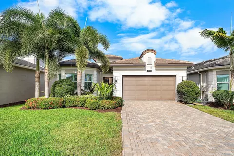 7873 Wildflower Shrs, Delray Beach, FL 33446
