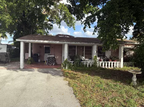 3140 NE 9th Ter, Pompano Beach, FL 33064