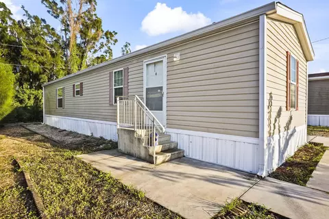 8333 SE Sandy Ln, Hobe Sound, FL 33455