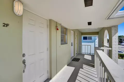 Exterior - 2311 NE 36th St #2F, Lighthouse Point, FL 33064 photo 1 of 5