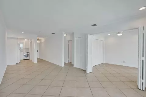 Living - 2311 NE 36th St #2F, Lighthouse Point, FL 33064 photo 2 of 3