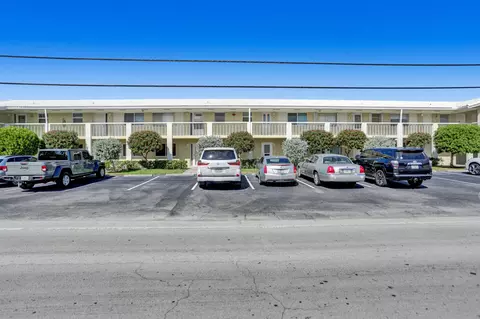 Exterior - 2311 NE 36th St #2F, Lighthouse Point, FL 33064 photo 5 of 5