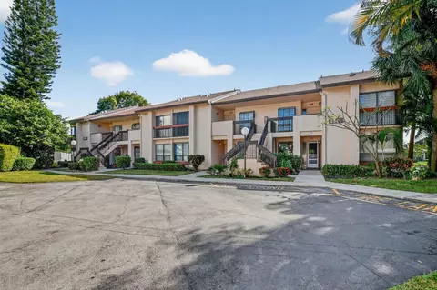 2297 SW 15th St #127, Deerfield Beach, FL 33442
