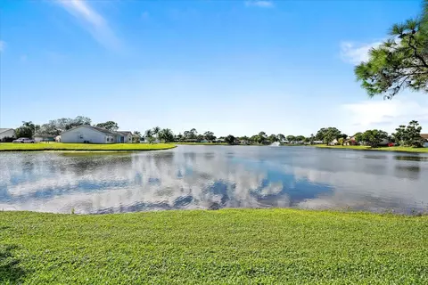 404 Lakewood Ct #3A, Jupiter, FL 33458