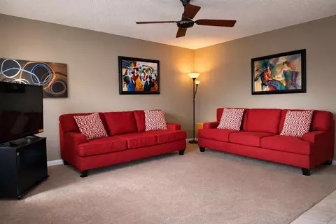 470 Capri J, Delray Beach, FL 33484