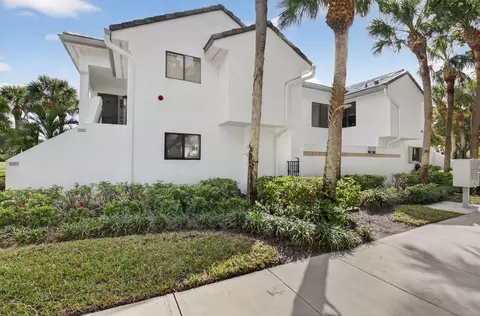 15322 Strathearn Dr #11802, Delray Beach, FL 33446