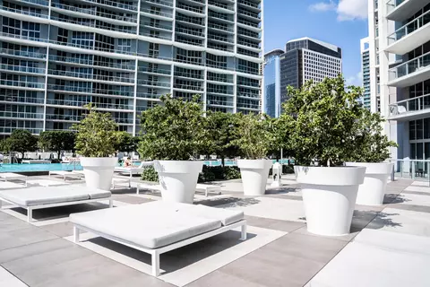495 Brickell Ave #911, Miami, FL 33131