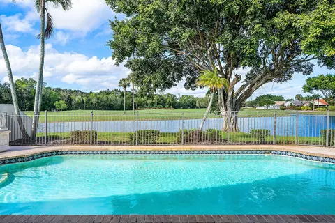 21459 Bridge Vw, Boca Raton, FL 33428