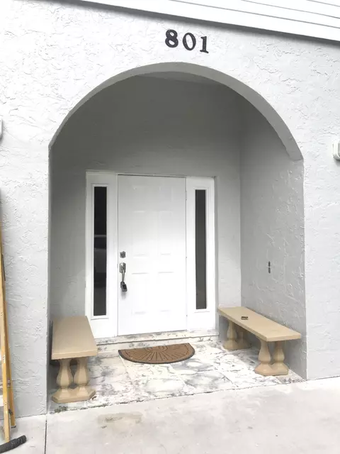 801 Tilton Rd, Port Saint Lucie, FL 34952