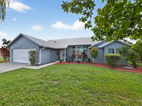 1202 SW Bargello Ave, Port Saint Lucie, FL 34953