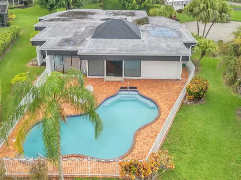 5310 Mango Cir, Tamarac, FL 33319