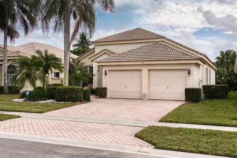 7507 Eagle Point Dr, Delray Beach, FL 33446
