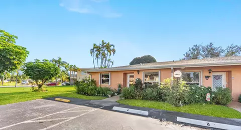 1940 NW 13th St #12-A, Delray Beach, FL 33445