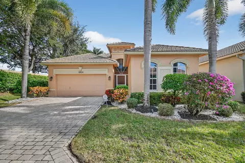 10024 Armani Dr, Boynton Beach, FL 33437