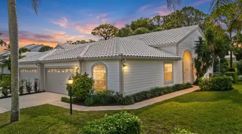 8958 SE Riverfront Ter, Jupiter, FL 33469