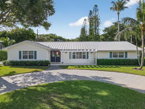 700 Lakeside Cir, North Palm Beach, FL 33408